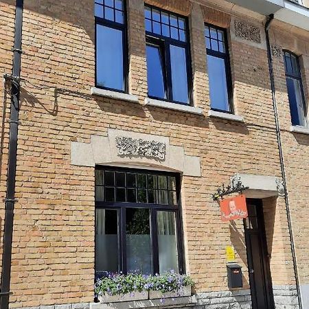 Sweet Alice Holiday Home Ieper Bagian luar foto