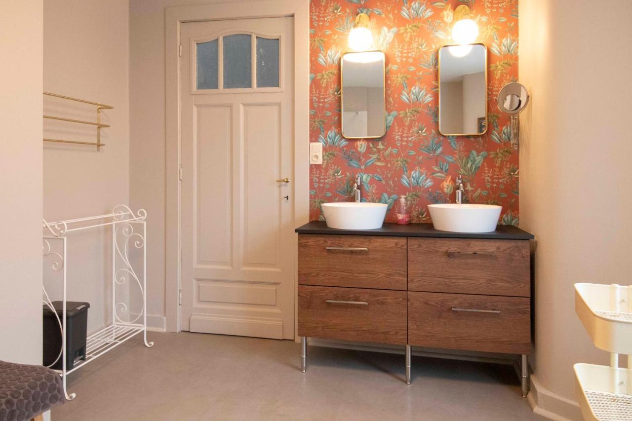 Sweet Alice Holiday Home Ieper Bagian luar foto